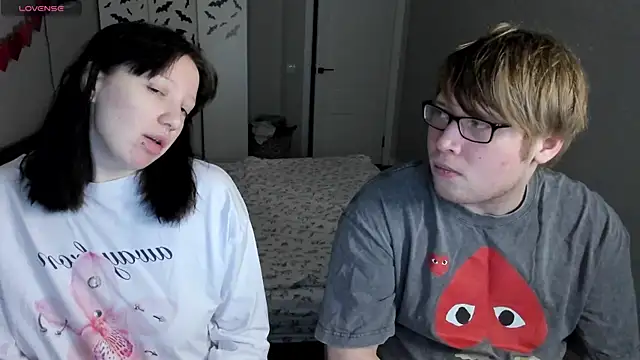 JayMollyy online show from 04-19-26, 05:58