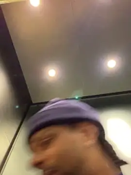 Nitobooy77 online show from 04-17-26, 01:25