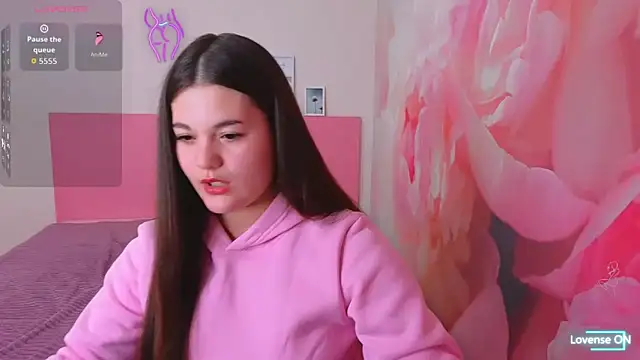 ElinaMils online show from 03-21-26, 12:42