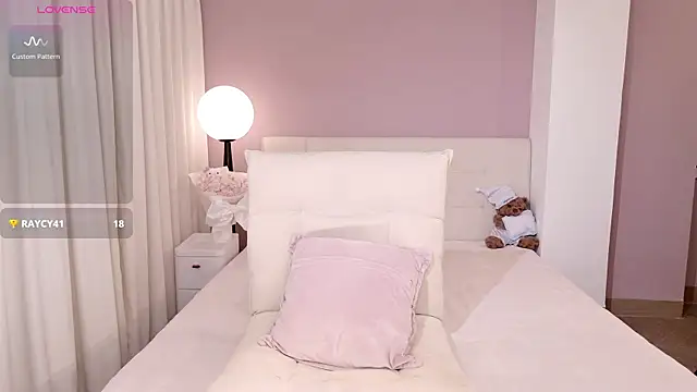 honey113 online show from 06-30-26, 03:23