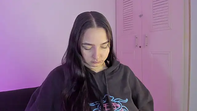 Celestte online show from 10-05-25, 02:35