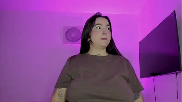 Celestte online show from 06-19-26, 04:29
