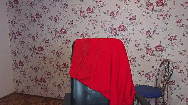 Maya Mayflower online show from 11-20-25, 04:02