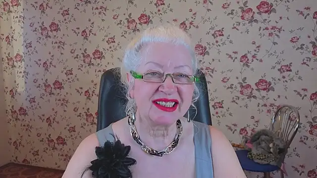 Maya Mayflower online show from 03-28-26, 03:18