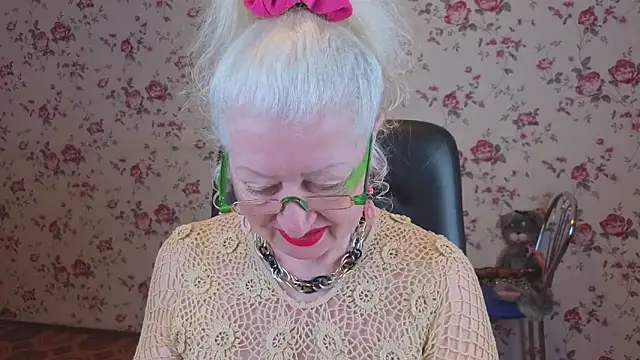 Maya Mayflower online show from 04-09-26, 03:08