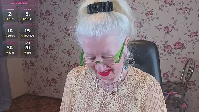 Maya Mayflower online show from 02-08-26, 02:53