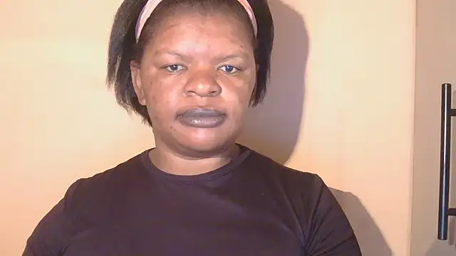 ebony rose11 online show from 09-18-25, 06:49