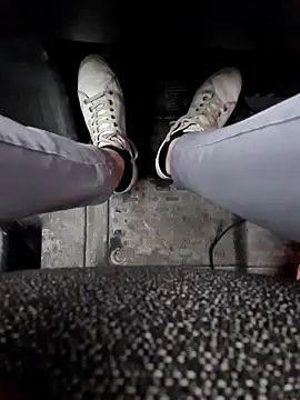 GM51-1988 online show from 09-24-25, 04:24