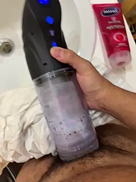 Snapshot of Runstat chatting on 03-15-25, 10:55 Runstat online show from 03-15-25, 10:55