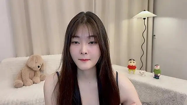 Snapshot of Cartier-176 chatting on 03-18-25, 01:44 Cartier-176 online show from 03-18-25, 01:44