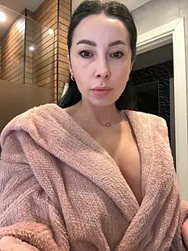 Vanessao1 online show from 11-19-25, 07:19