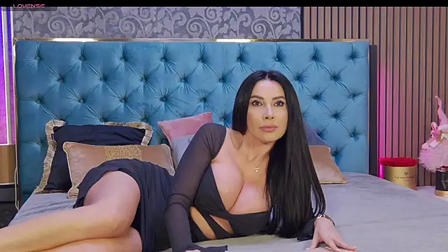 Vanessao1 online show from 09-26-25, 02:02