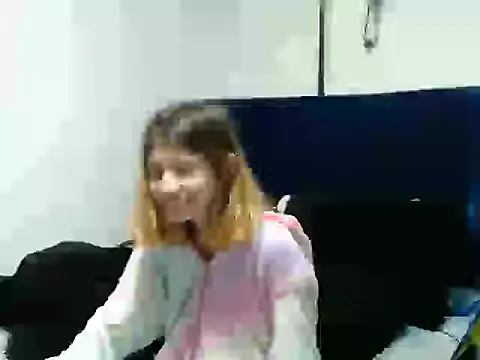 KratosAfroditacs online show from 11-05-25, 07:17