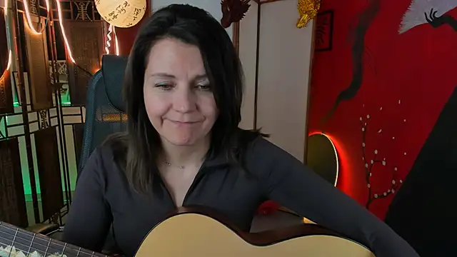 NicoleHitman online show from 03-17-25, 11:21