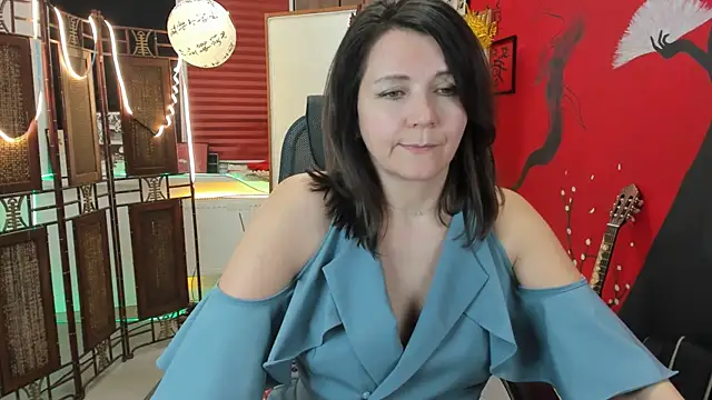 NicoleHitman online show from 03-14-25, 11:34