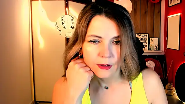 NicoleHitman online show from 03-19-26, 01:22