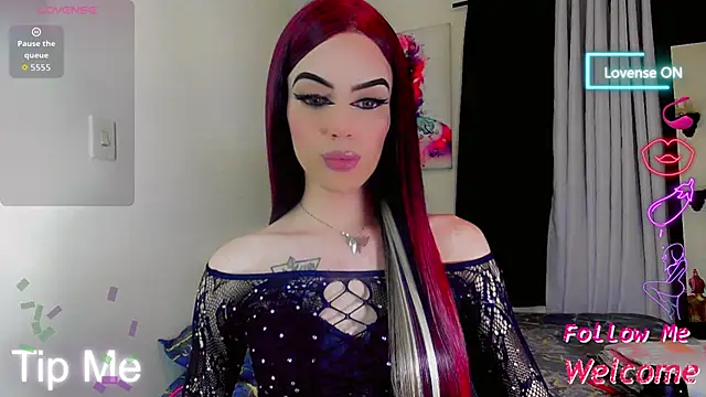 IvanaColizon BigCock online show from 11-15-25, 02:43