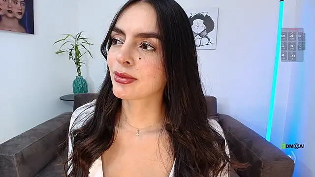 Abigail cruz online show from 09-08-25, 08:41
