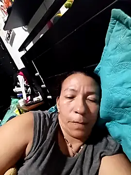 Snapshot of Antonela45 chatting on 05-05-26, 12:57 Antonela45 online show from 05-05-26, 12:57