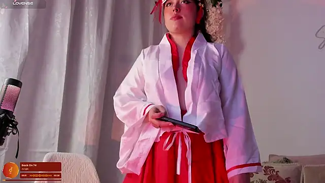 julieta cooper20 online show from 03-07-25, 04:02