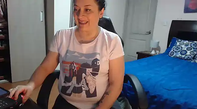 Snapshot of mia_florens chatting on 03-19-25, 02:48 mia florens online show from 03-19-25, 02:48