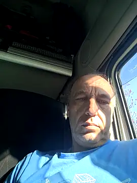 Snapshot of aleksis1313 chatting on 03-10-25, 08:28 aleksis1313 online show from 03-10-25, 08:28
