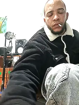 Snapshot of Yerayyaya chatting on 11-29-25, 02:12 Yerayyaya online show from 11-29-25, 02:12