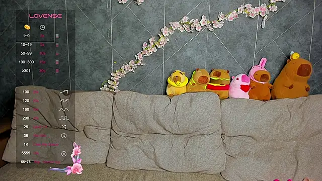 Snapshot of EvaTheHeart chatting on 02-07-26, 06:05 EvaTheHeart online show from 02-07-26, 06:05