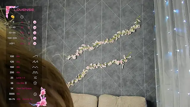 EvaTheHeart online show from 12-19-25, 01:46