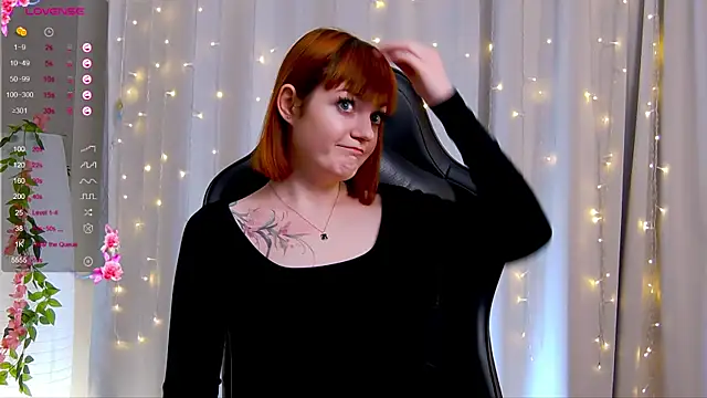 Snapshot of Ashley_Nicks chatting on 10-06-25, 02:24 Ashley Nicks online show from 10-06-25, 02:24