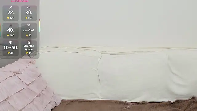 pppYukaqqq online show from 10-31-25, 10:34