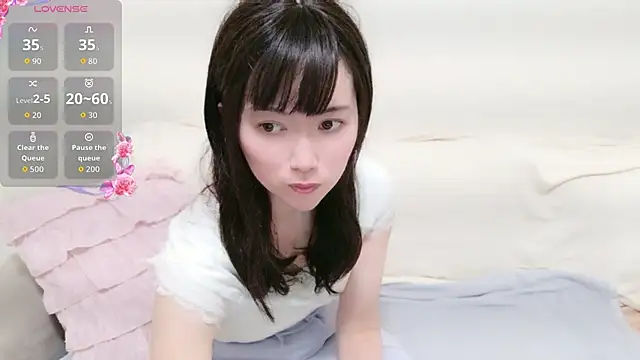 pppYukaqqq online show from 06-12-26, 11:08