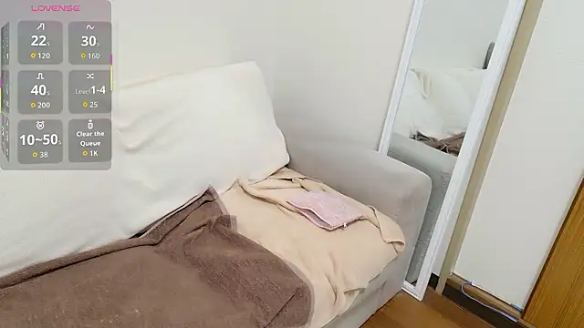 pppYukaqqq online show from 10-18-25, 09:55