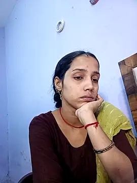 Snapshot of indiandesilive chatting on 09-26-25, 04:08 indiandesilive online show from 09-26-25, 04:08