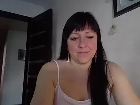 Snapshot of CarolinaReaperRed chatting on 03-21-25, 06:38 CarolinaReaperRed online show from 03-21-25, 06:38