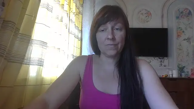 Snapshot of CarolinaReaperRed chatting on 06-05-26, 09:59 CarolinaReaperRed online show from 06-05-26, 09:59