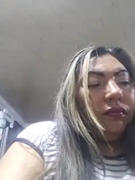 Snapshot of dihayara chatting on 07-07-26, 02:58 dihayara online show from 07-07-26, 02:58