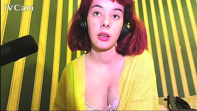Snapshot of _Amber_Doll_ chatting on 10-03-25, 12:03 Amber Doll online show from 10-03-25, 12:03