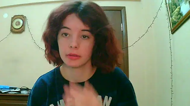 Snapshot of _Amber_Doll_ chatting on 03-19-25, 01:21 Amber Doll online show from 03-19-25, 01:21