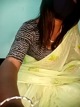 Queen janu1 online show from 03-08-25, 09:40