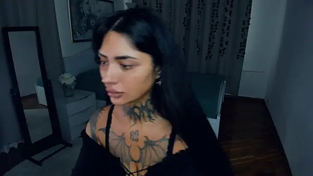 CharimgSabrina online show from 09-19-25, 06:17
