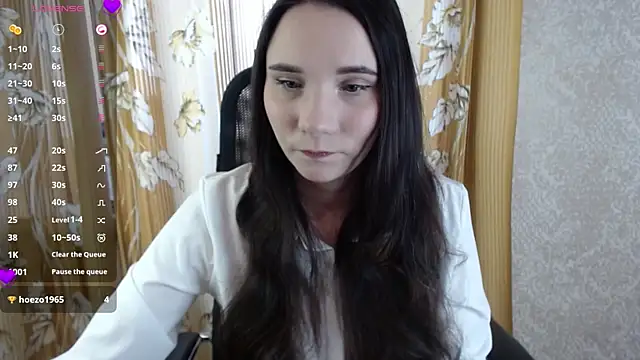 Snapshot of KateForLove chatting on 03-10-25, 10:39 KateForLove online show from 03-10-25, 10:39