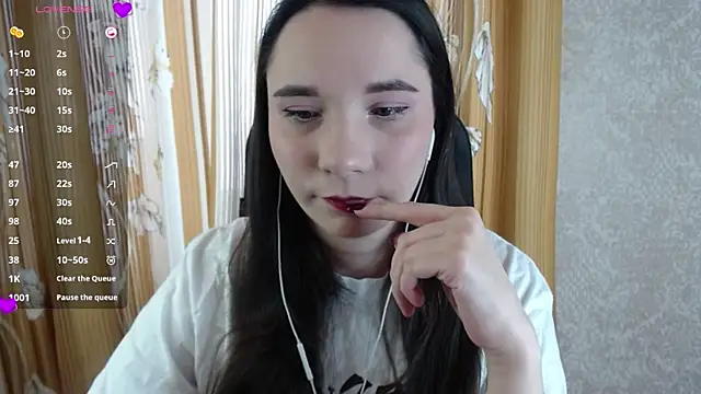 Snapshot of KateForLove chatting on 03-13-25, 10:15 KateForLove online show from 03-13-25, 10:15