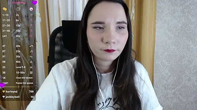 Snapshot of KateForLove chatting on 03-13-25, 01:29 KateForLove online show from 03-13-25, 01:29