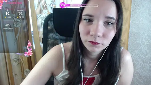 Snapshot of KateForLove chatting on 09-17-25, 10:06 KateForLove online show from 09-17-25, 10:06