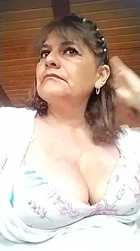 Snapshot of BiancaSteel chatting on 06-24-26, 05:00 BiancaSteel online show from 06-24-26, 05:00
