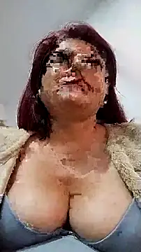 BiancaSteel online show from 10-28-25, 01:28