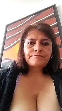 Snapshot of BiancaSteel chatting on 06-11-26, 12:02 BiancaSteel online show from 06-11-26, 12:02