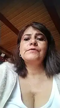Snapshot of BiancaSteel chatting on 07-23-26, 06:15 BiancaSteel online show from 07-23-26, 06:15