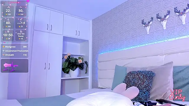 LeilaHiuston online show from 03-15-26, 08:21